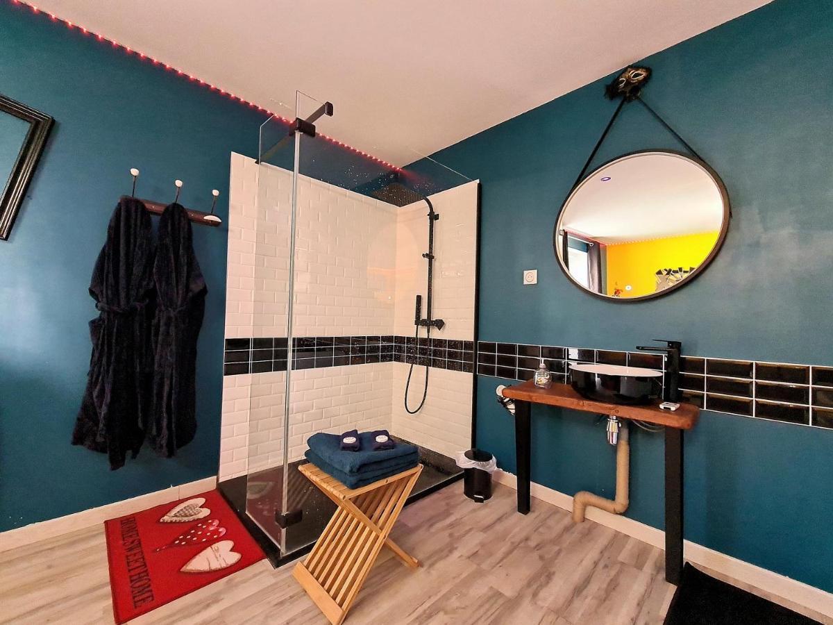 Nuit Insolite-Room Love Saint-Germain  Dış mekan fotoğraf